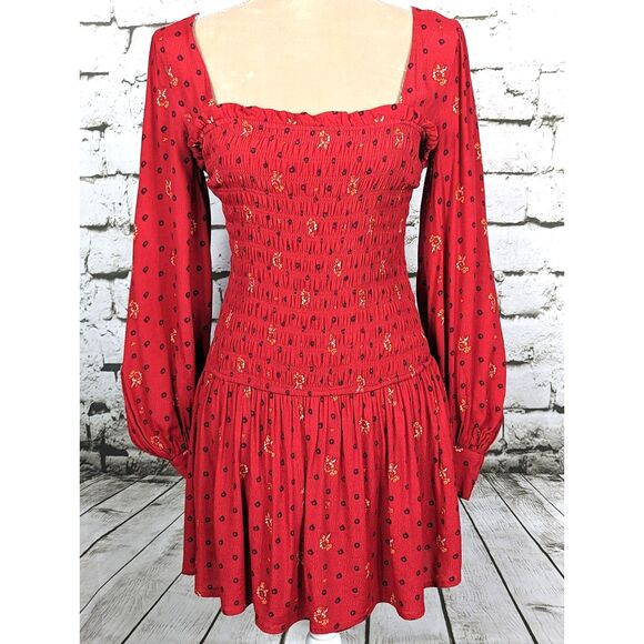 FREE PEOPLE "Two Faces" Boho Cottage Stretchy Smocked Floral Dress Red Small - Picture 1 of 7